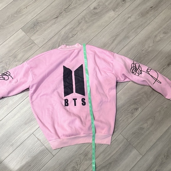 BTS Merch Tops - BTS Sweatshirt Unisex Medium Pink Good Love Yourself Graphic K-Pop Merch